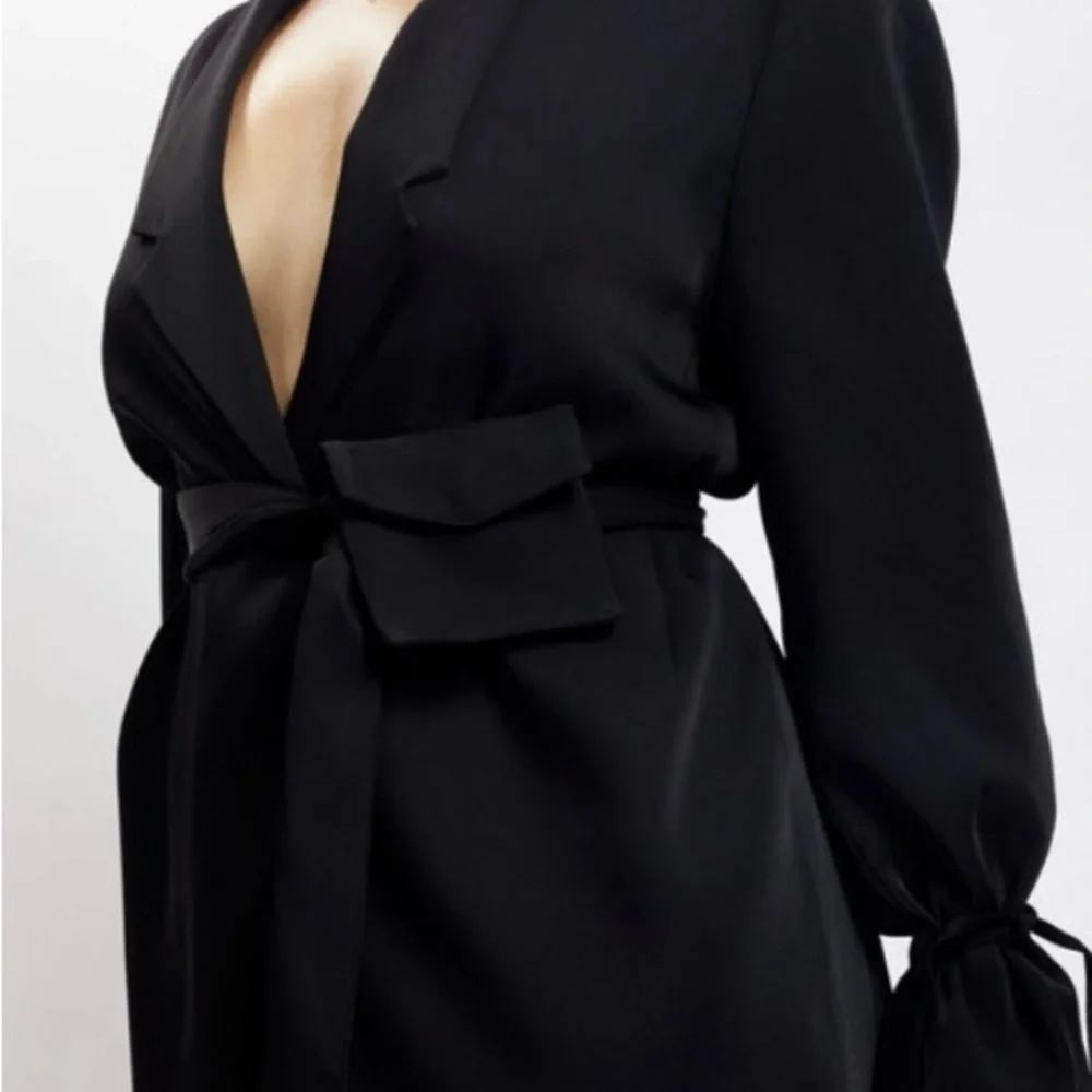 MESHSKI  Blazer Dress LOWEST  FINAL PRICE! - Picture 6 of 8